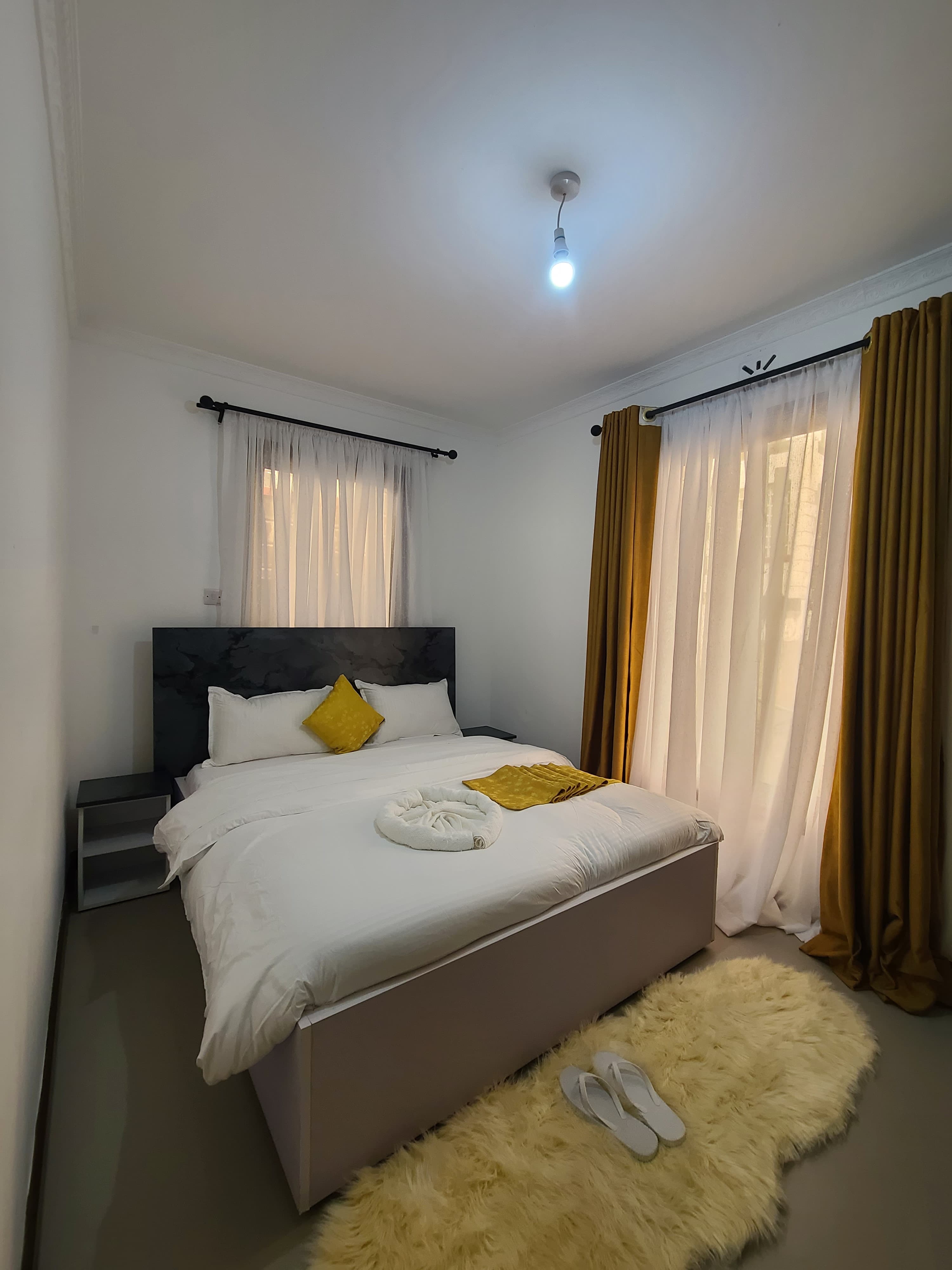 The Corner Suite